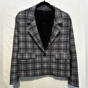 Wynne Layers Plaid Print Flatterfit Ankle Pant + Matching Jacket size 10